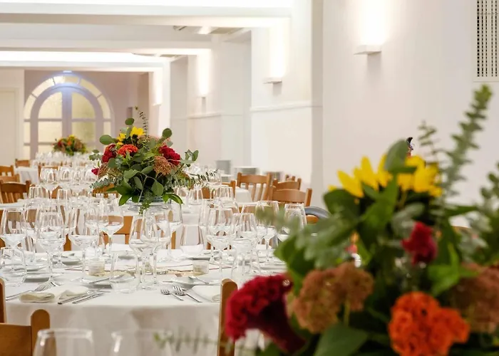 Sdivine Hotel, Congress & Spirituality 4*