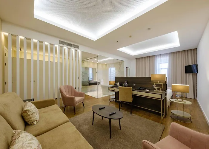 Sdivine Hotel, Congress & Spirituality فندق