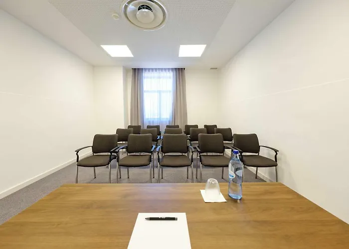 فندق Sdivine Hotel, Congress & Spirituality